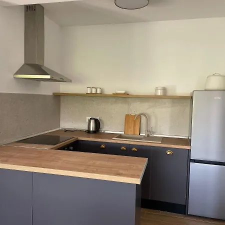 Martina Apartmán Tisno